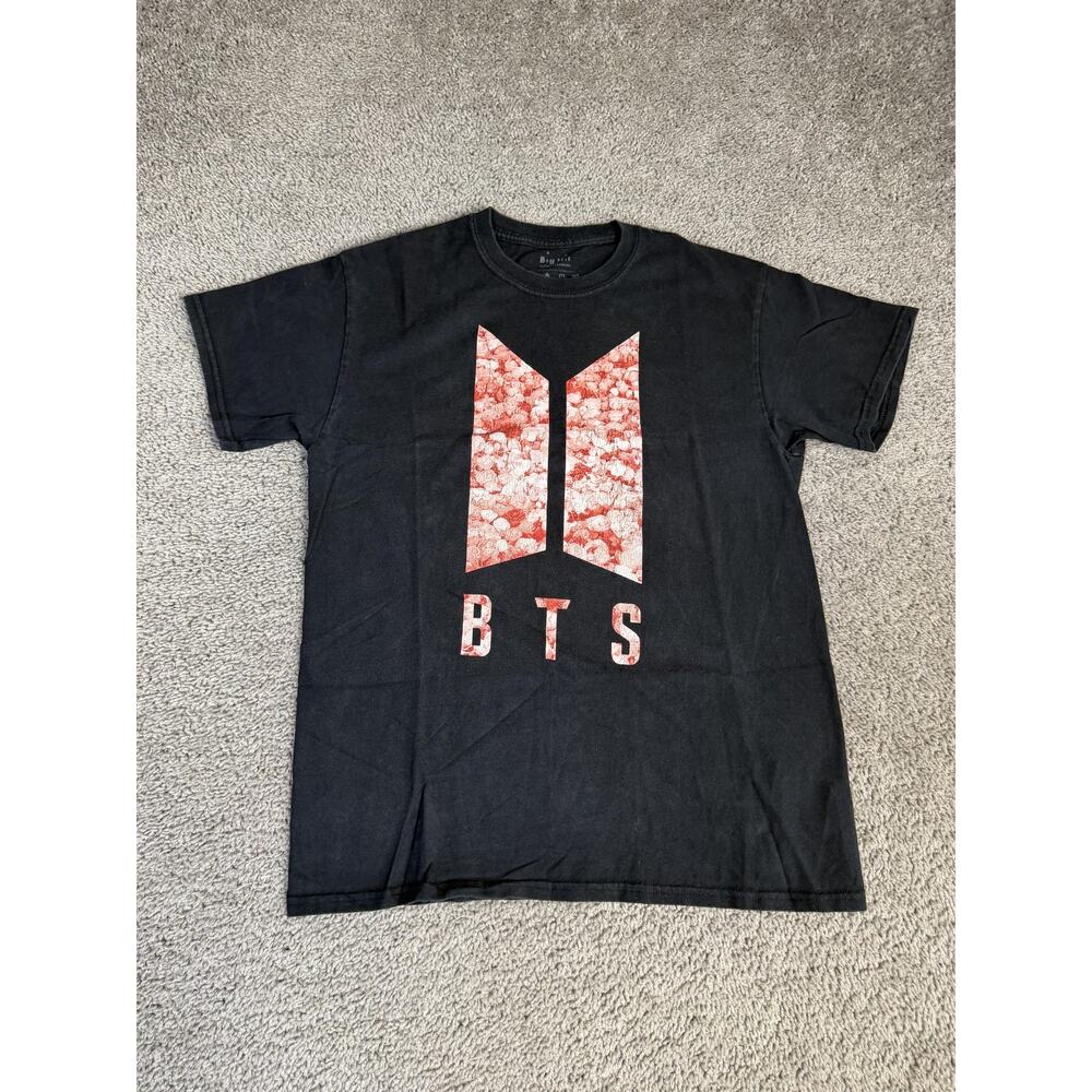 BTS Shirt Mens M Black Rose Bowl Los Angeles 2019 Big Hit Entertainment Tagless